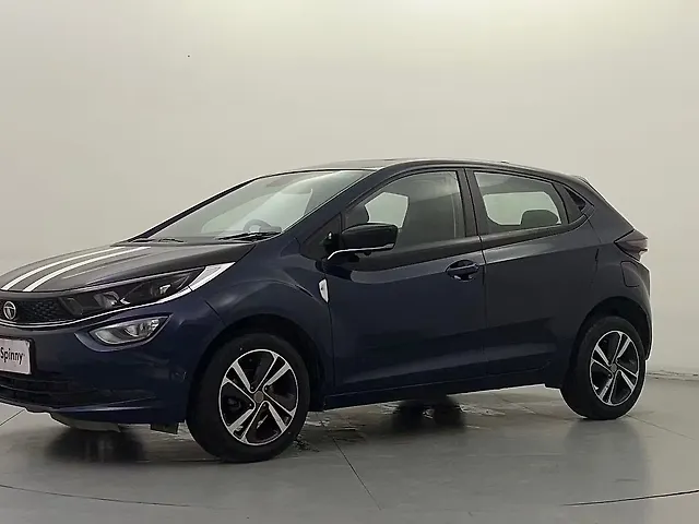 Used 2023 Tata Altroz in Delhi
