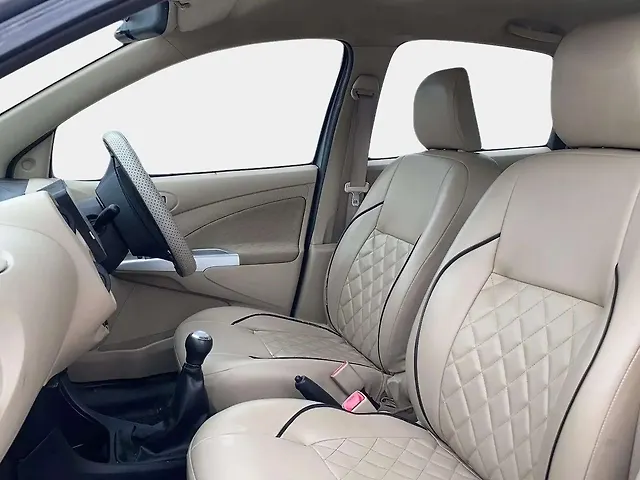 Used Toyota Etios Liva V in Jaipur