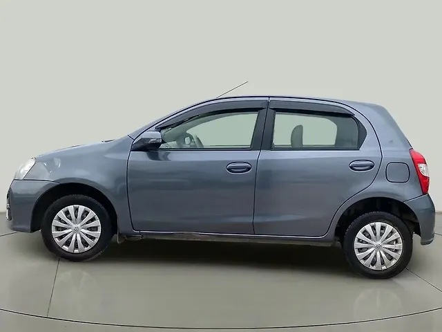 Used Toyota Etios Liva V in Jaipur
