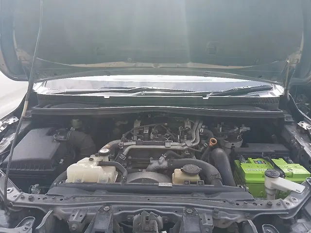 Used Toyota Innova Crysta [2016-2020] 2.4 V Diesel in Mumbai