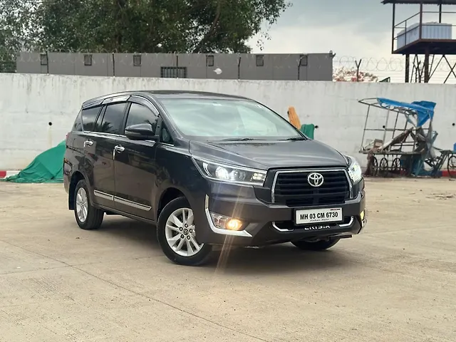 Used Toyota Innova Crysta [2016-2020] 2.4 V Diesel in Mumbai