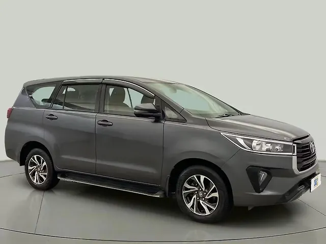 Used 2022 Toyota Innova Crysta in Delhi