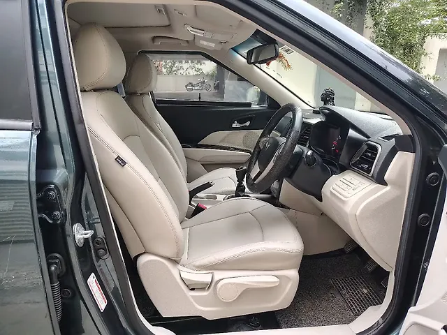 Used Mahindra XUV300 [2019-2024] W8 (O) 1.5 Diesel in Hyderabad