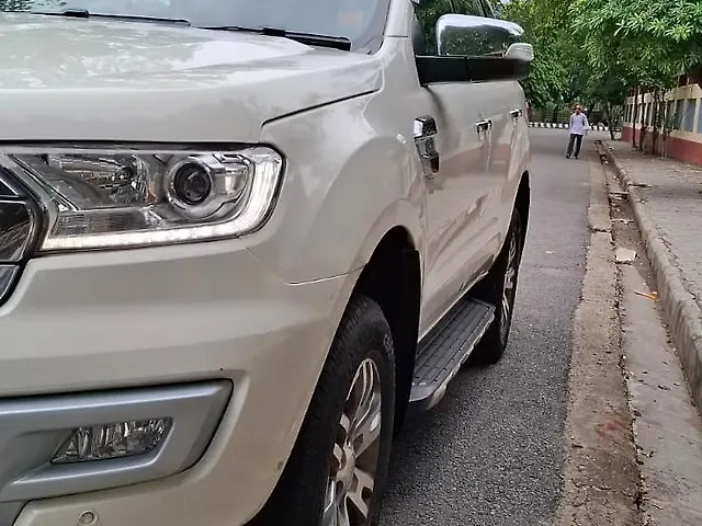 Used Ford Endeavour [2016-2019] Titanium 3.2 4x4 AT in Lucknow