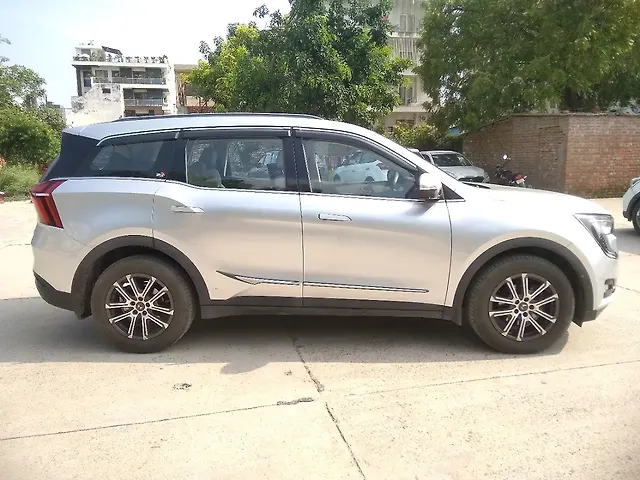 Used Mahindra XUV700 AX 7 Diesel AT 7 STR [2021] in Faridabad