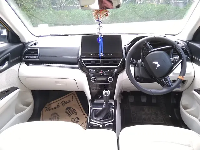 Used Mahindra XUV 3XO AX7L 1.2 Petrol in Faridabad