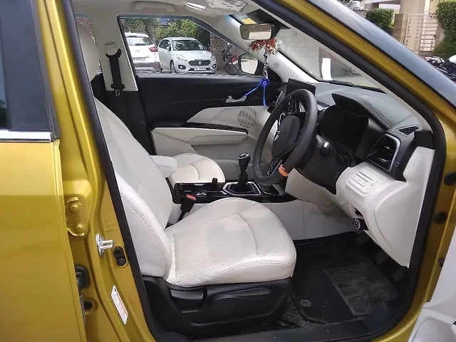 Used Mahindra XUV 3XO AX7L 1.2 Petrol in Faridabad