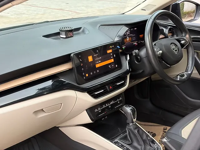Used Skoda Slavia [2022-2023] Style 1.0L TSI AT in Lucknow