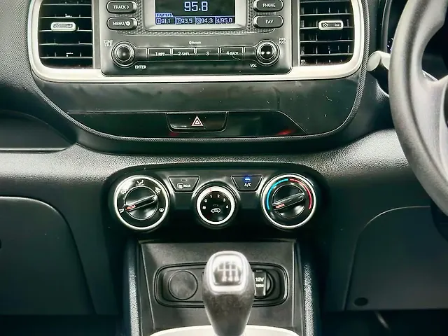 Used Hyundai Venue [2019-2022] S 1.4 CRDi in Surat
