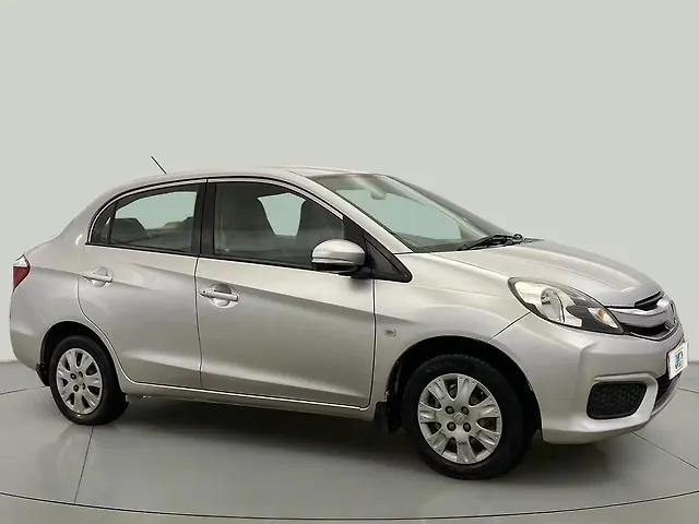 Used 2016 Honda Amaze in Delhi
