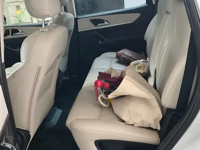 Used Mahindra XUV700 AX7 Diesel MT 7 STR in Lucknow