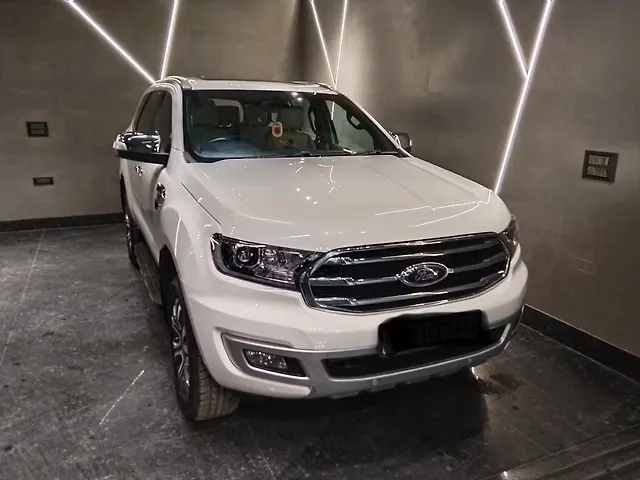Used Ford Endeavour Titanium Plus 2.0 4x4 AT in Delhi
