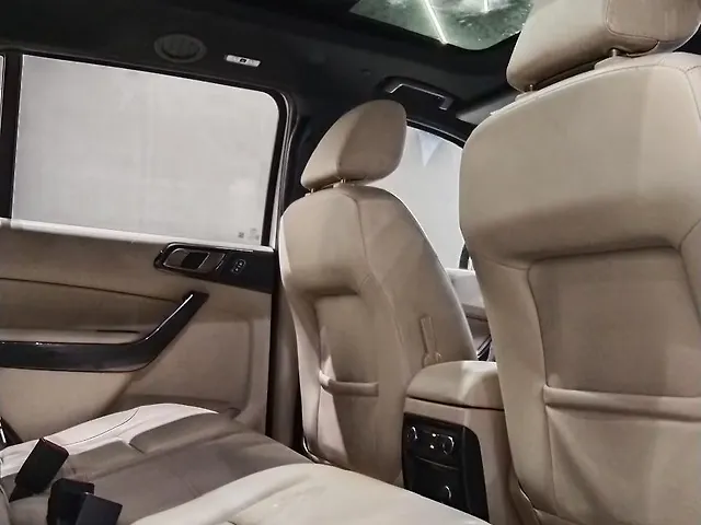 Used Ford Endeavour Titanium Plus 2.0 4x4 AT in Delhi