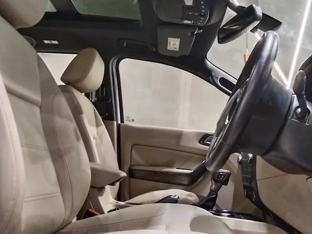 Used Ford Endeavour Titanium Plus 2.0 4x4 AT in Delhi