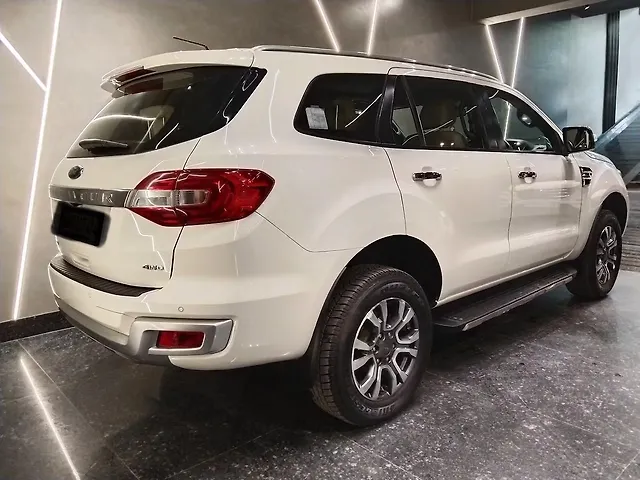 Used Ford Endeavour Titanium Plus 2.0 4x4 AT in Delhi