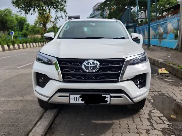 Used 2023 Toyota Fortuner in Mumbai
