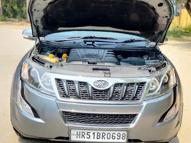 Used Mahindra XUV500 [2015-2018] W6 AT in Delhi