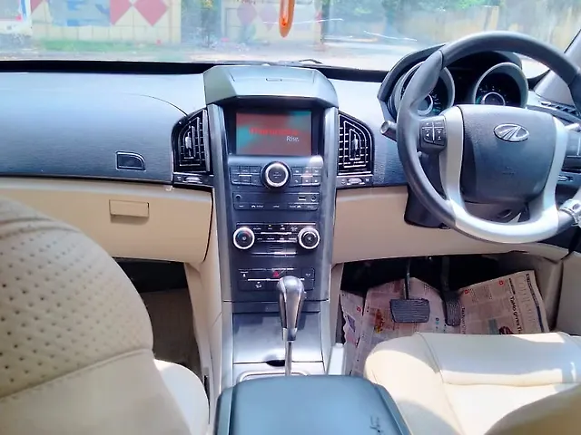 Used Mahindra XUV500 [2015-2018] W6 AT in Delhi