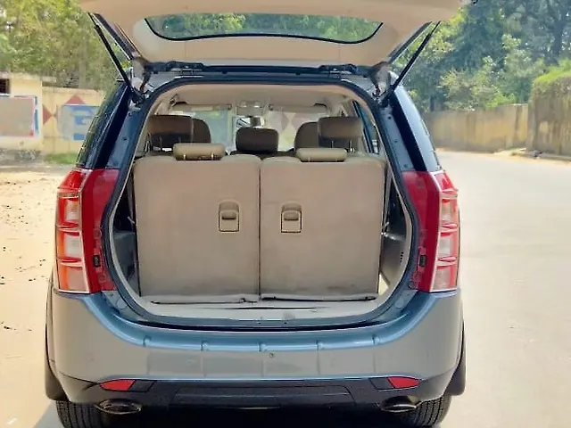 Used Mahindra XUV500 [2015-2018] W6 AT in Delhi