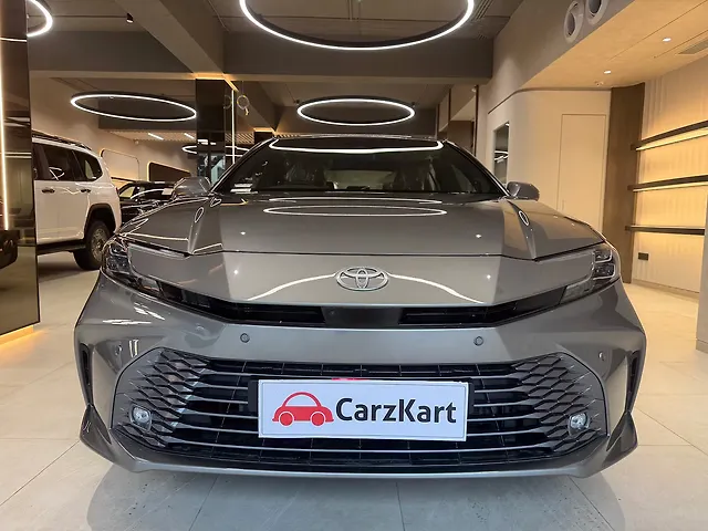 Used 2025 Toyota Camry in Mumbai