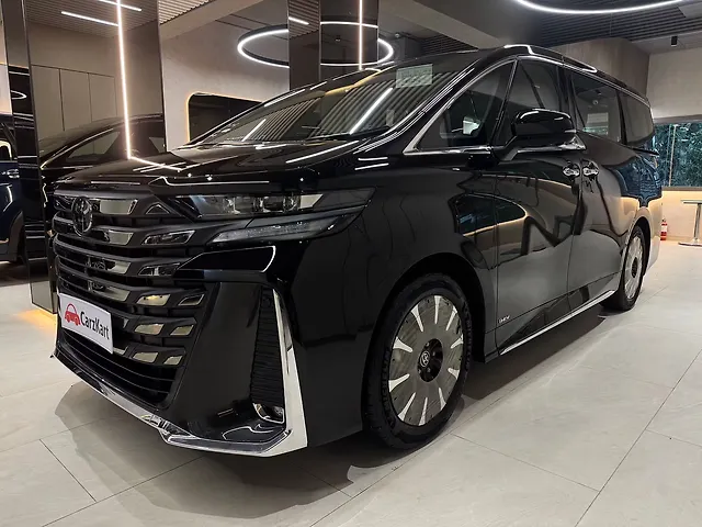 Used Toyota Vellfire VIP – Executive Lounge in Mumbai