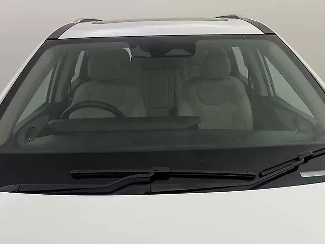 Used Mahindra XUV700 AX 7 Petrol AT Luxury Pack 7 STR [2021] in Delhi