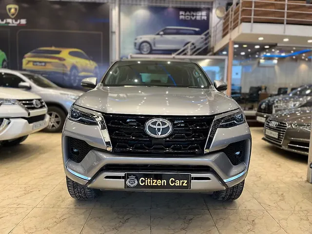 Used 2025 Toyota Fortuner in Bangalore
