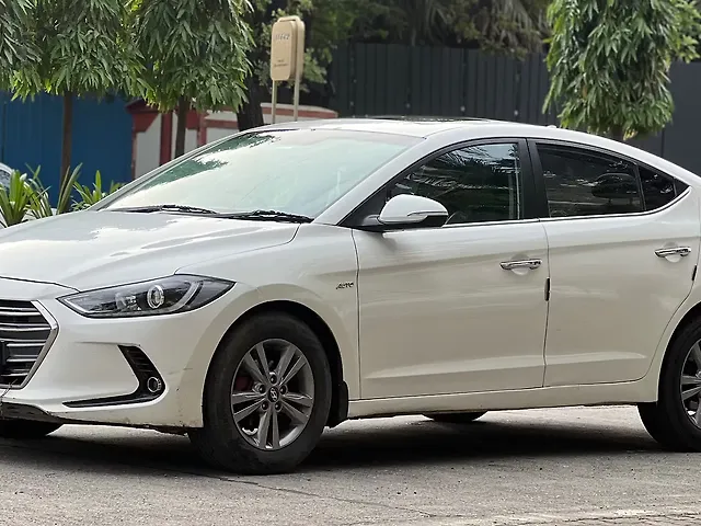 Used Hyundai Elantra SX (O) 2.0 AT in Mumbai