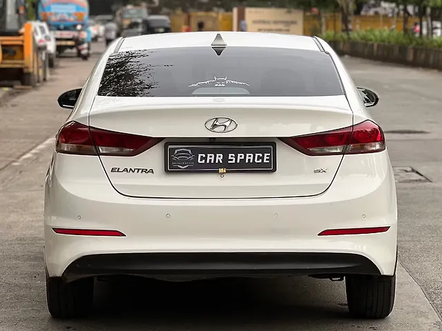 Used Hyundai Elantra SX (O) 2.0 AT in Mumbai