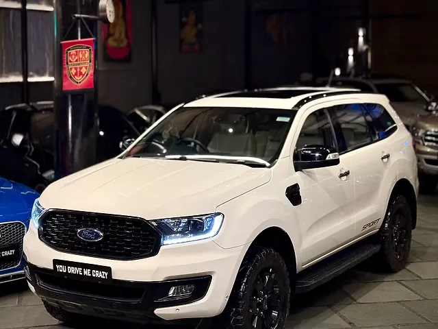 Used 2021 Ford Endeavour in Delhi