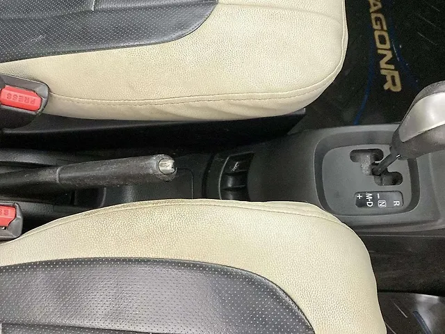 Used Maruti Suzuki Wagon R 1.0 [2014-2019] VXI AMT in Ahmedabad