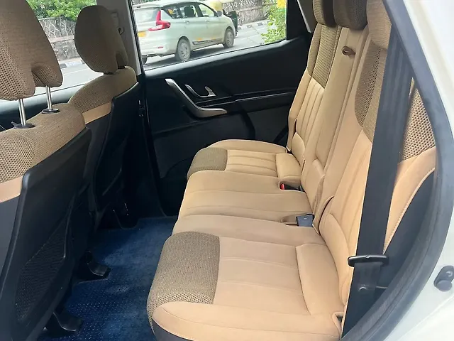 Used Mahindra XUV500 W7 [2018-2020] in Delhi