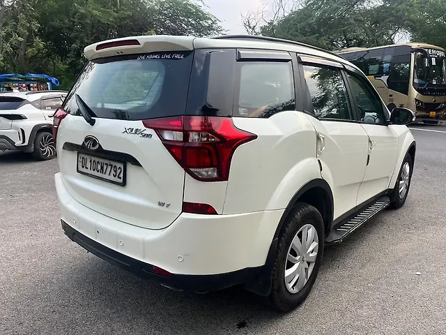 Used Mahindra XUV500 W7 [2018-2020] in Delhi
