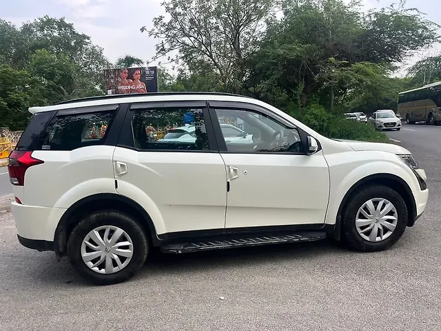 Used Mahindra XUV500 W7 [2018-2020] in Delhi