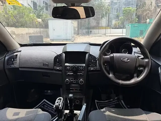 Used Mahindra XUV500 W5 [2018-2020] in Delhi