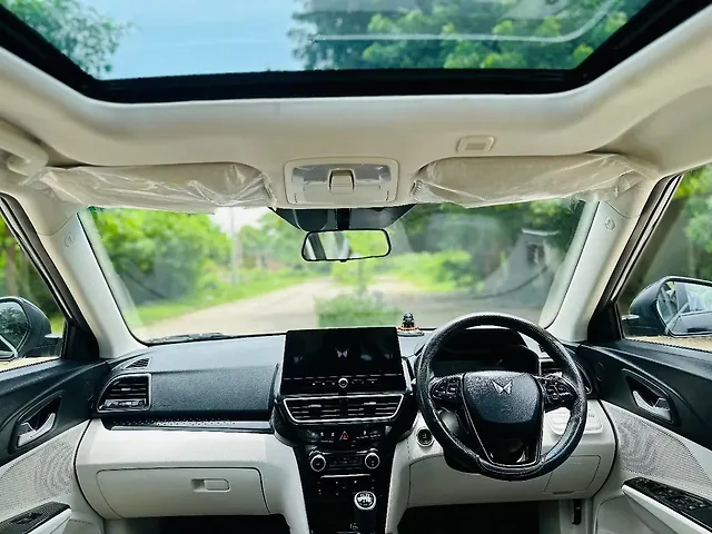 Used Mahindra XUV 3XO AX5 1.5 Diesel in Ahmedabad
