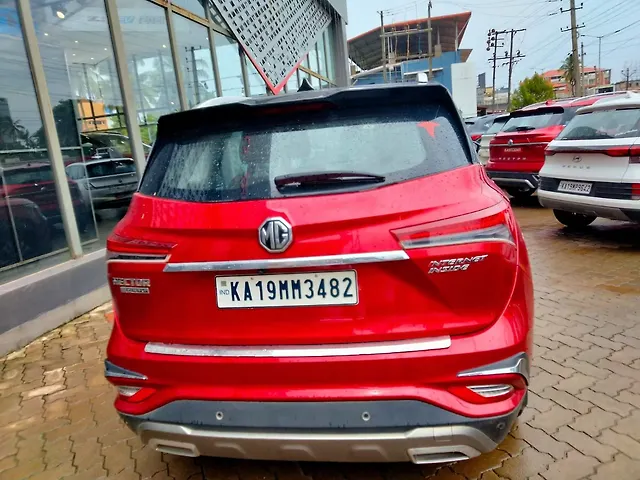 Used MG Hector Plus [2020-2023] Sharp 1.5 Petrol Turbo CVT 6-STR in Bangalore
