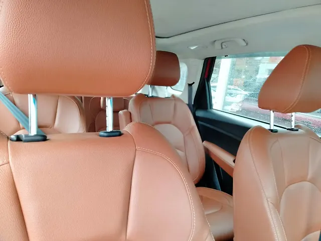 Used MG Hector Plus [2020-2023] Sharp 1.5 Petrol Turbo CVT 6-STR in Bangalore