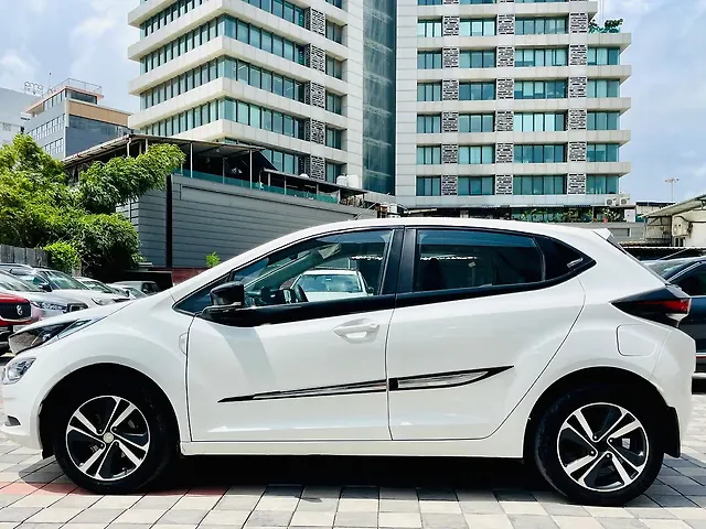 Used Tata Altroz [2020] [2020-2025] XZ iCNG in Surat