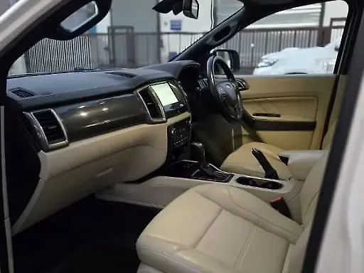 Used Ford Endeavour [2016-2019] Titanium 2.2 4x2 AT [2016-2018] in Chandigarh