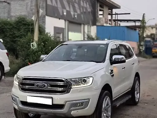 Used Ford Endeavour [2016-2019] Titanium 2.2 4x2 AT [2016-2018] in Chandigarh