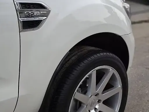 Used Ford Endeavour [2016-2019] Titanium 2.2 4x2 AT [2016-2018] in Chandigarh