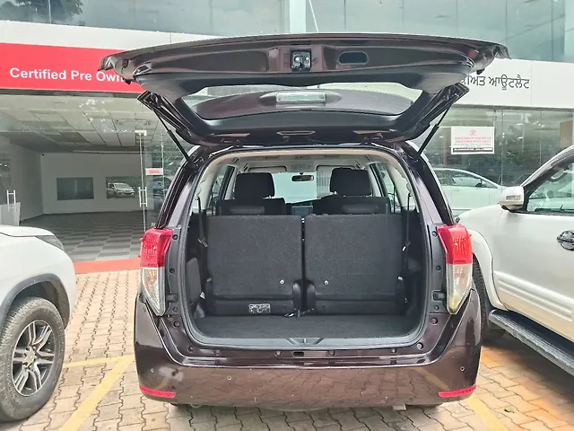 Used Toyota Innova Crysta [2020-2023] GX 2.4 AT 7 STR in Chandigarh