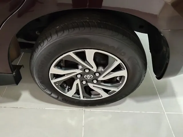 Used Toyota Innova Crysta [2020-2023] GX 2.4 AT 7 STR in Chandigarh