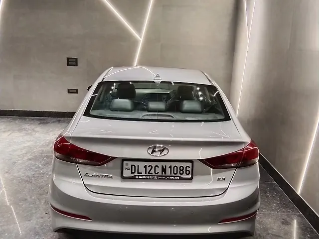 Used Hyundai Elantra SX (O) 2.0 AT in Delhi