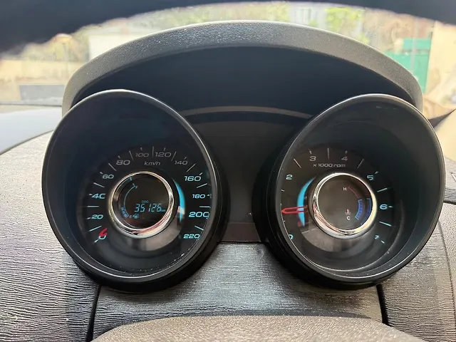 Used Mahindra XUV500 W5 [2018-2020] in Delhi
