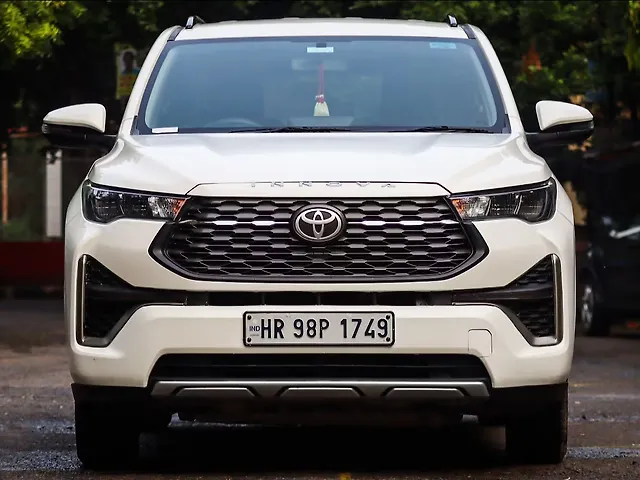 Used 2024 Toyota Innova Hycross in Delhi
