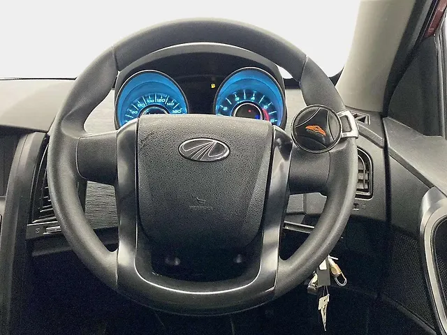 Used Mahindra XUV500 W5 [2018-2020] in Delhi
