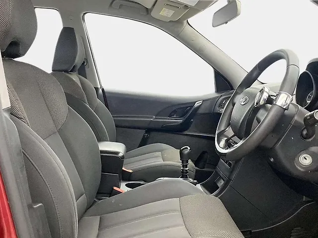Used Mahindra XUV500 W5 [2018-2020] in Delhi