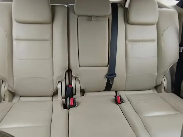 Used Ford Endeavour [2016-2019] Titanium 3.2 4x4 AT in Lucknow
